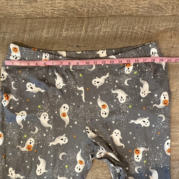 Ghost Print Short Sleeve Tee  Cropped pants PJ SET VERY SOFT - Picture 12 of 13